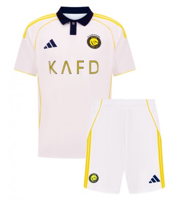 Al-Nassr Cristiano Ronaldo #7 Tredjetrøje Børn 2025-26 Kortærmet (+ Korte bukser)